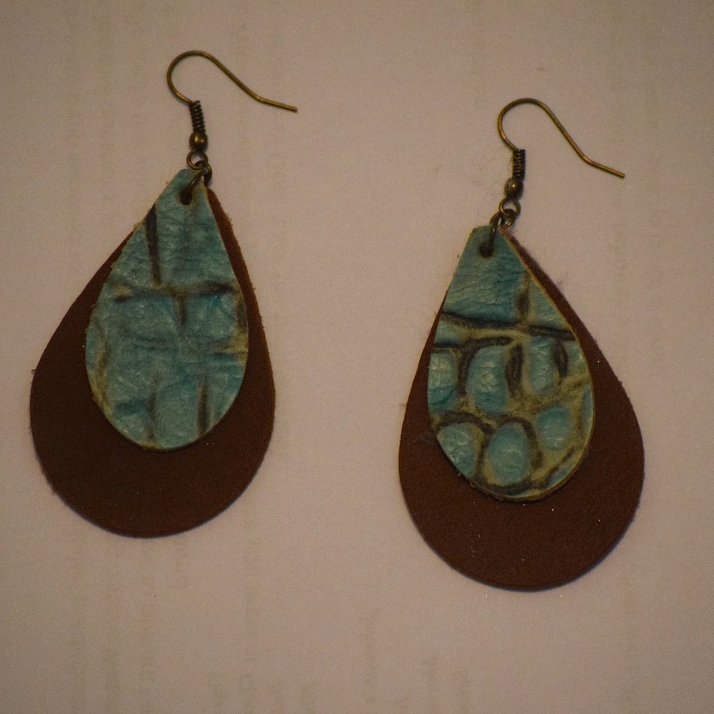 Handmade Genuine Leather Earrings Turquoise/Brown
